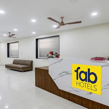 Fabhotel Mansarovar Inn Rāipur Zewnętrze zdjęcie