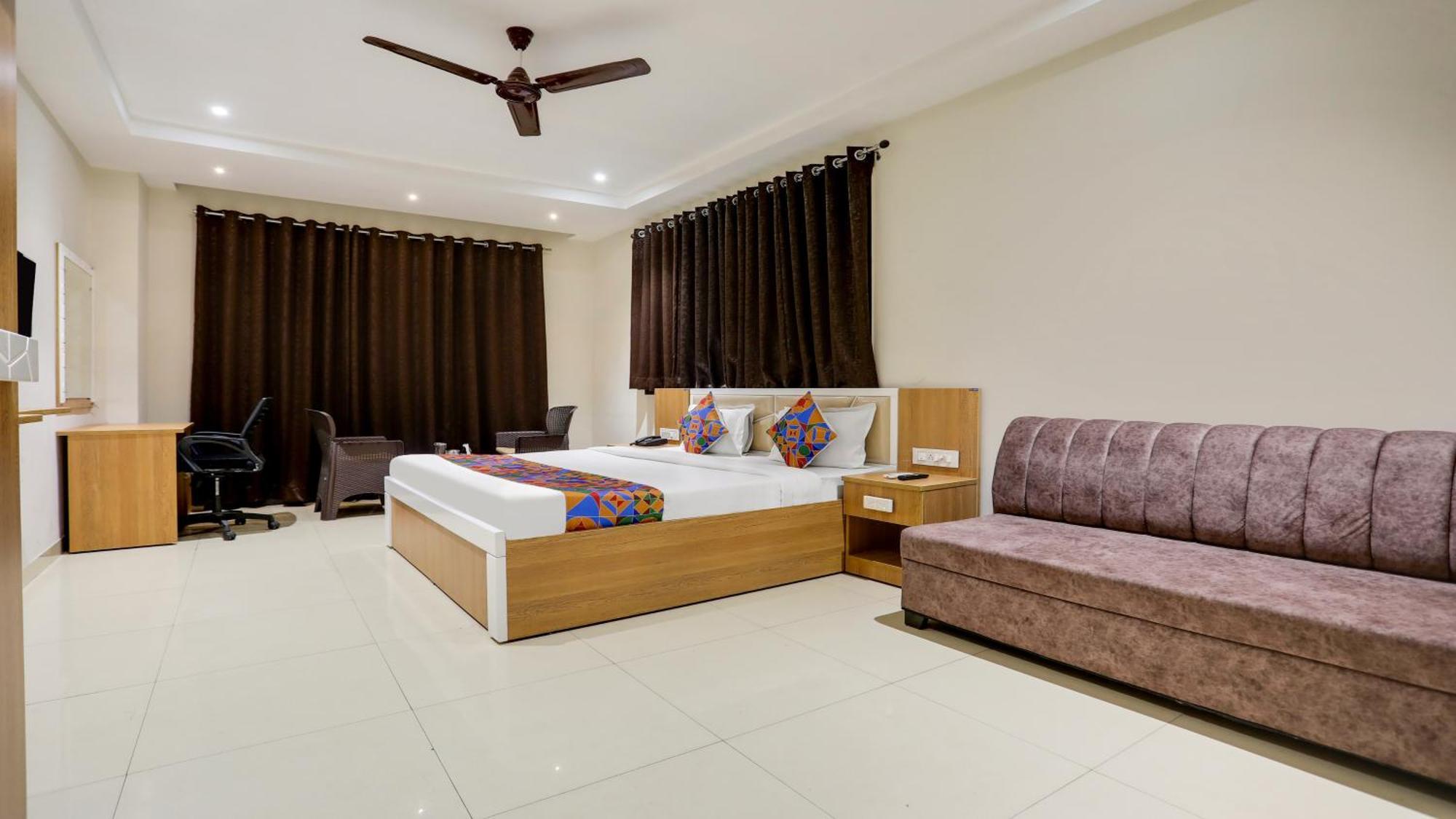 Fabhotel Mansarovar Inn Rāipur Zewnętrze zdjęcie