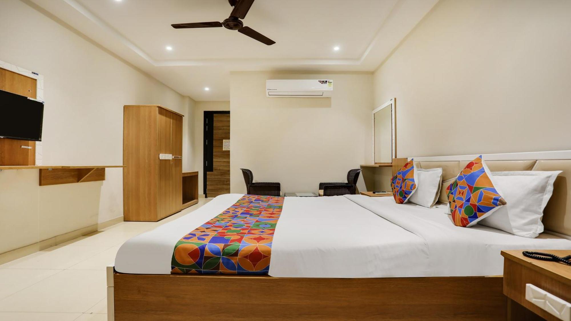 Fabhotel Mansarovar Inn Rāipur Zewnętrze zdjęcie