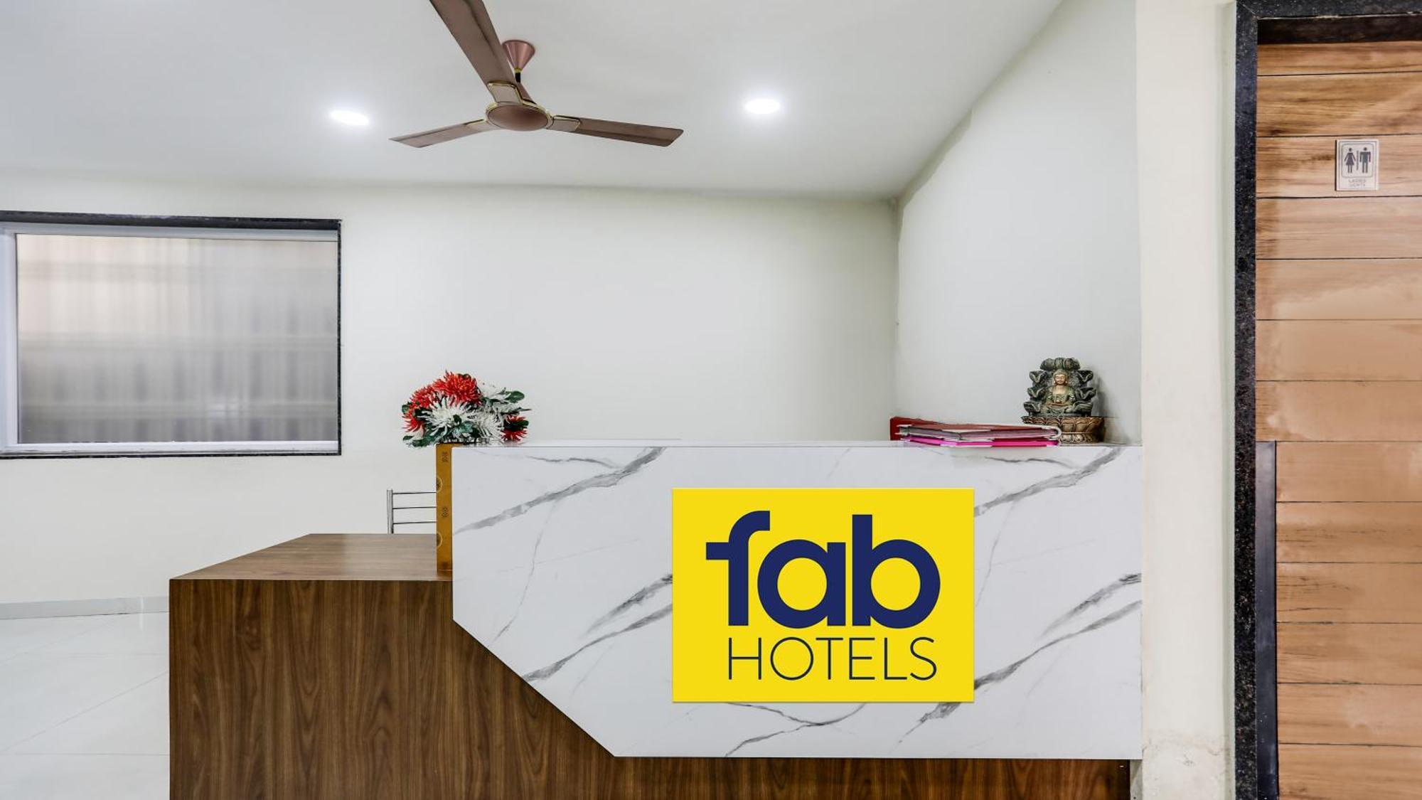 Fabhotel Mansarovar Inn Rāipur Zewnętrze zdjęcie